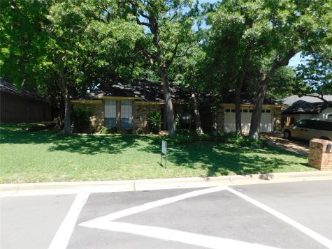 6749 Ridgewood Drive North Richland Hills TX 76182