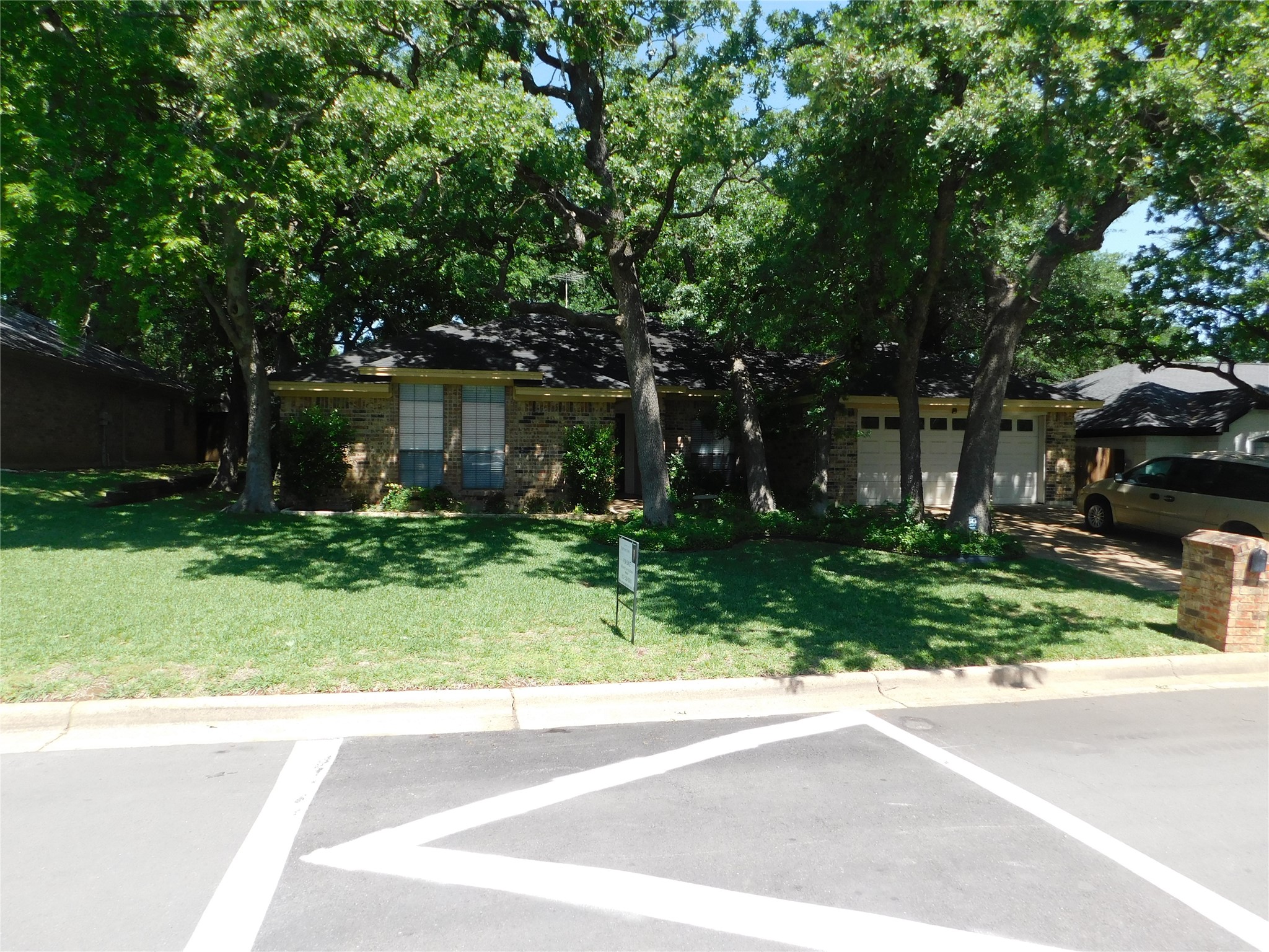 6749 Ridgewood Drive North Richland Hills TX 76182