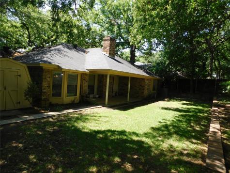 6749 Ridgewood Drive North Richland Hills TX 76182