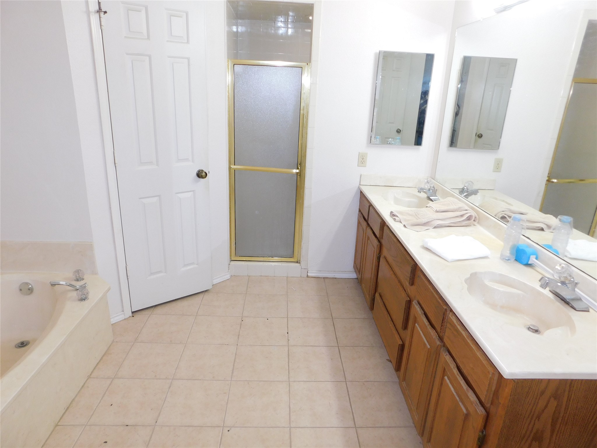 6749 Ridgewood Drive North Richland Hills TX 76182