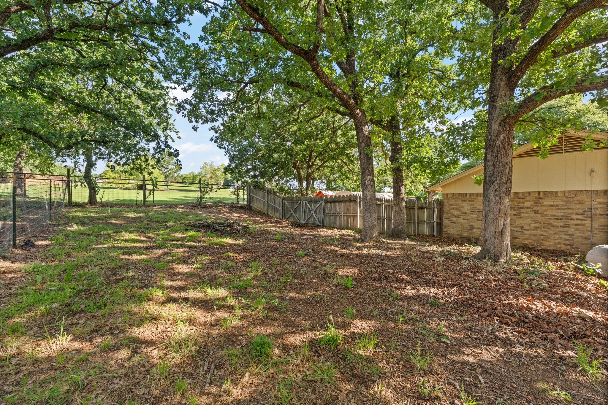 2005 Meadow Drive Crowley TX 76036