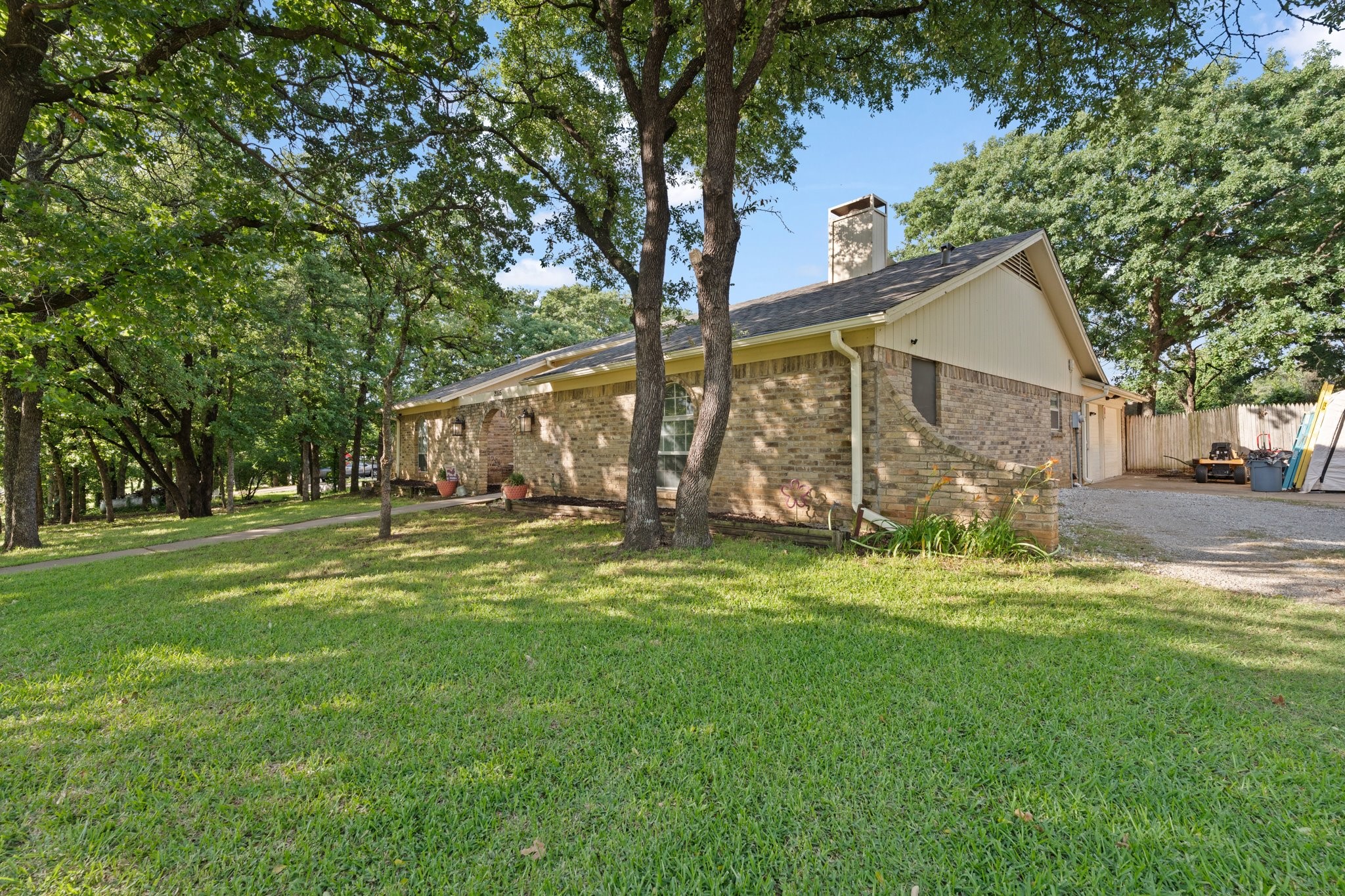 2005 Meadow Drive Crowley TX 76036