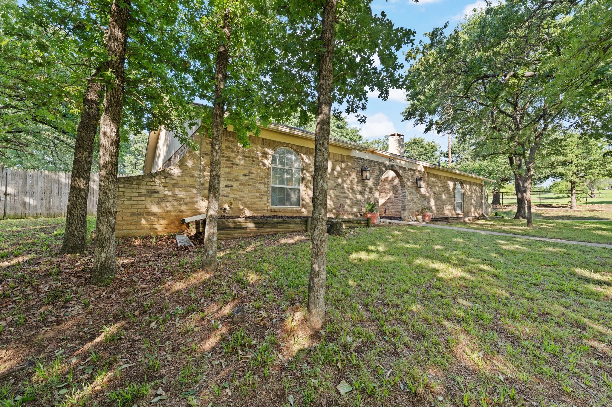 2005 Meadow Drive Crowley TX 76036