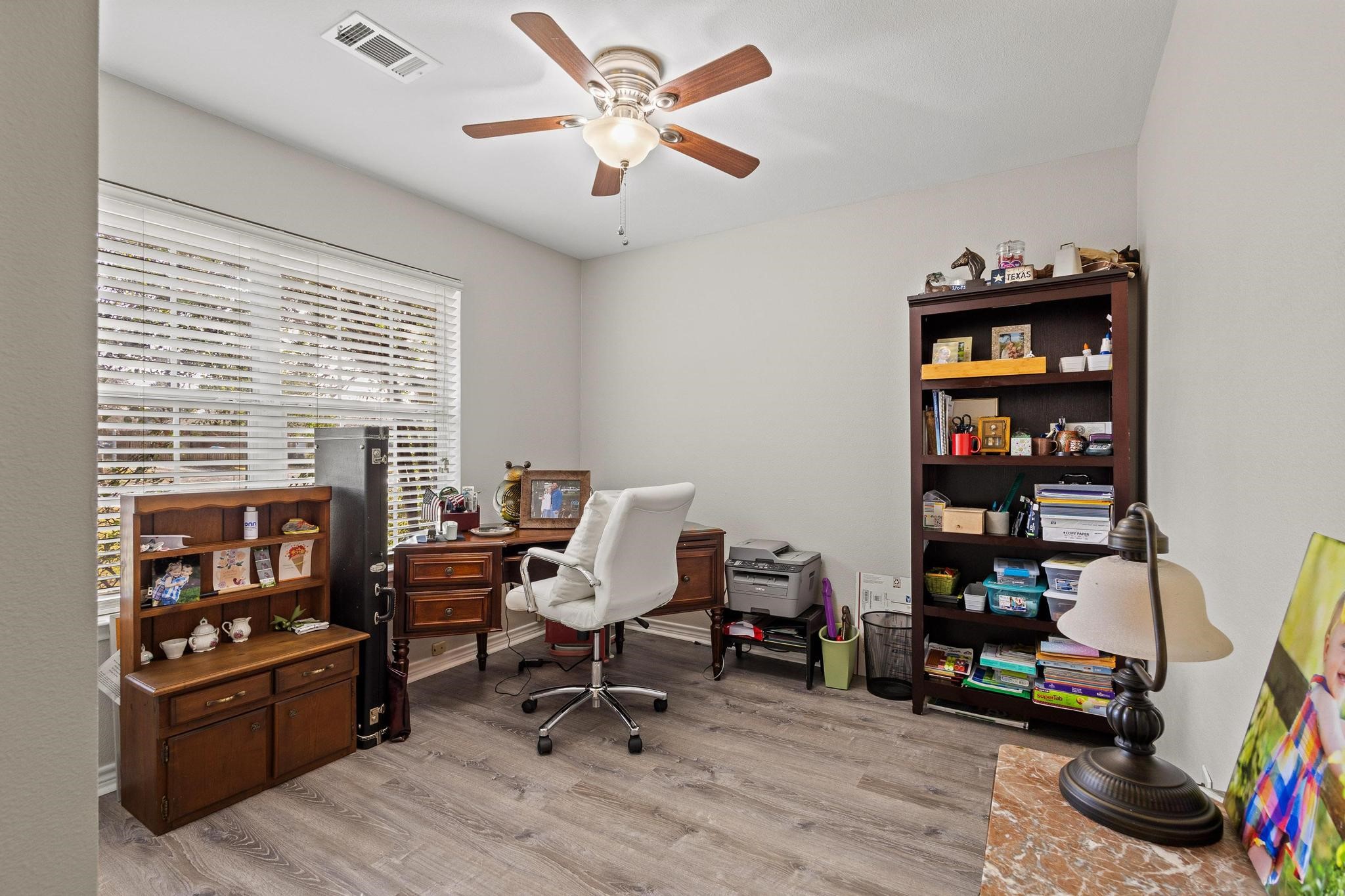 2409 W Walker Street Denison TX 75020