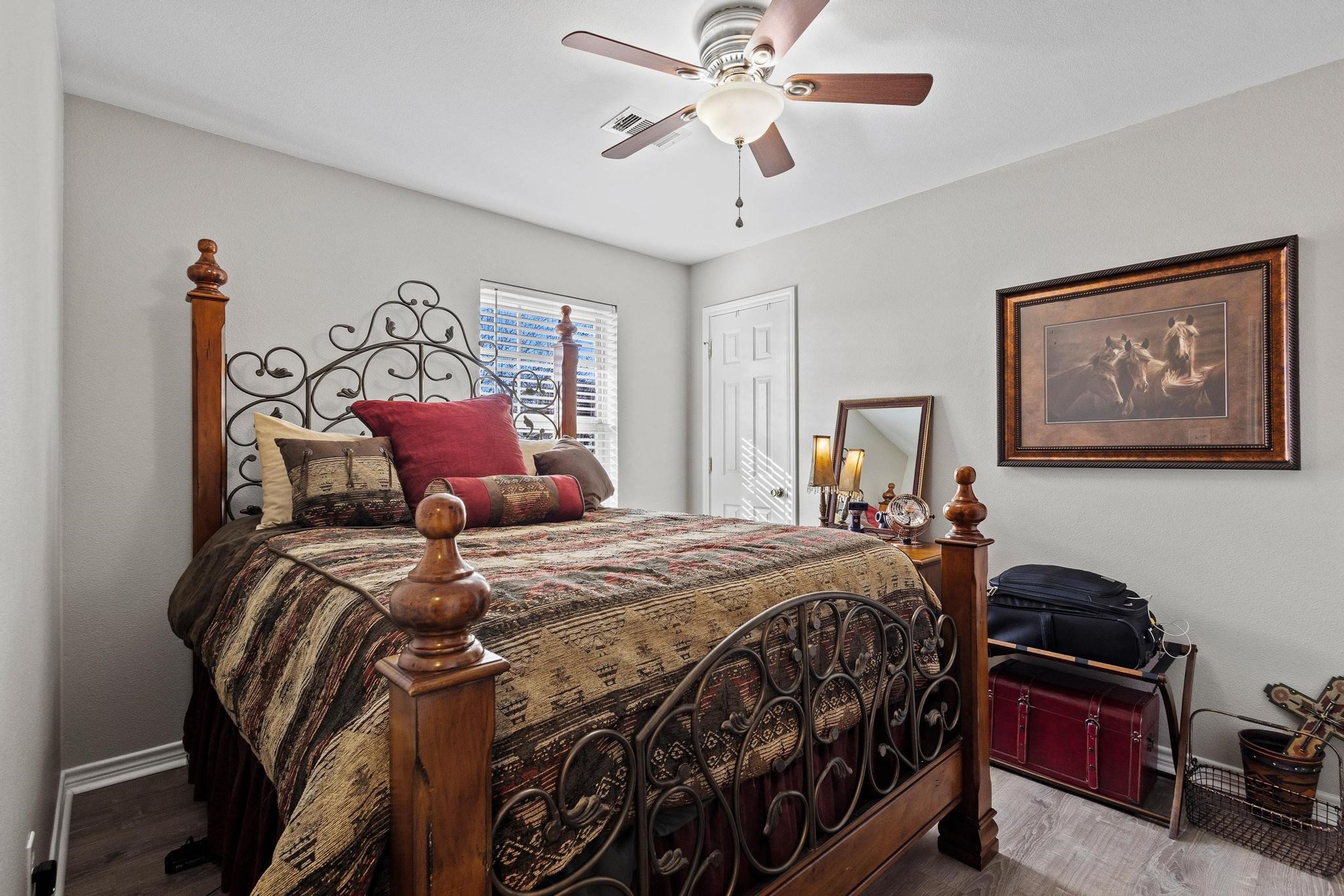 2409 W Walker Street Denison TX 75020