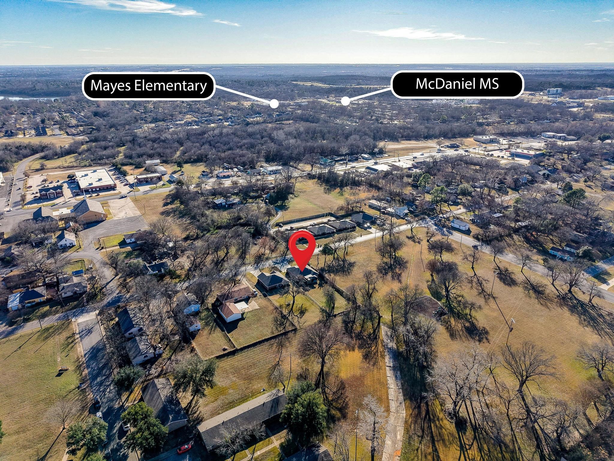2409 W Walker Street Denison TX 75020