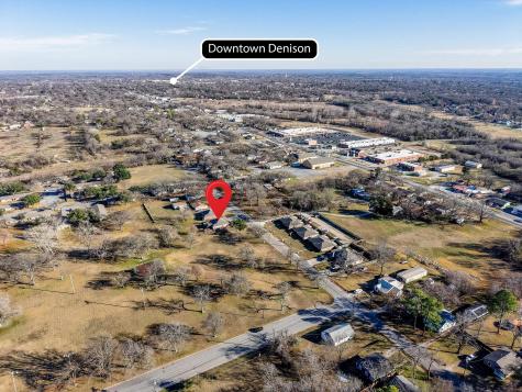 2409 W Walker Street Denison TX 75020