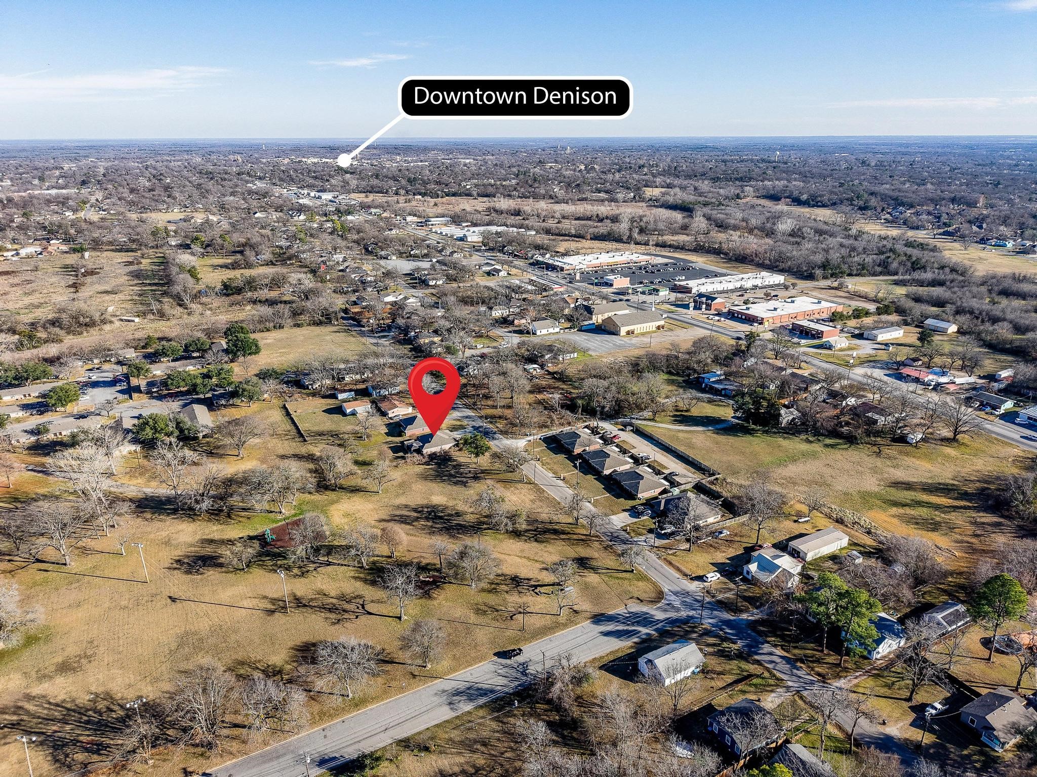 2409 W Walker Street Denison TX 75020