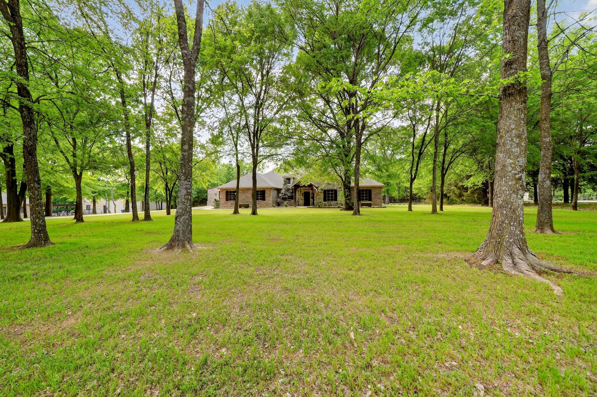 2211 Canyon Lake Road Wills Point TX 75169