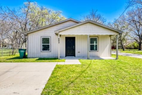 602 N Taylor Street Gainesville TX 76240