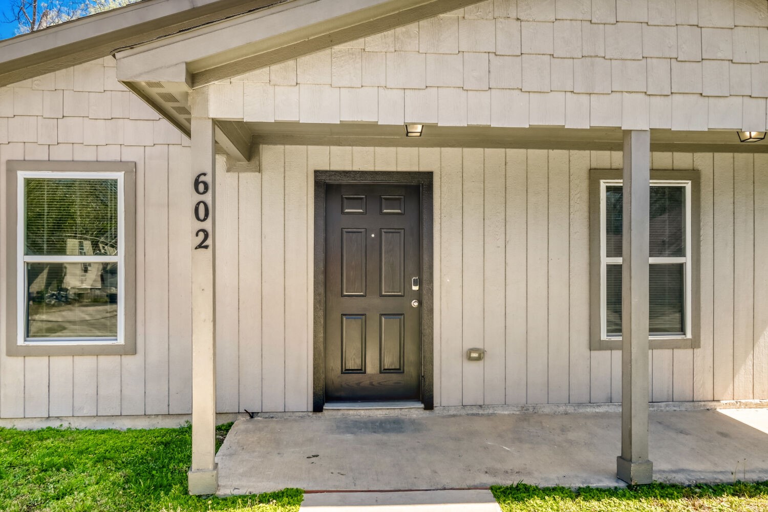 602 N Taylor Street Gainesville TX 76240