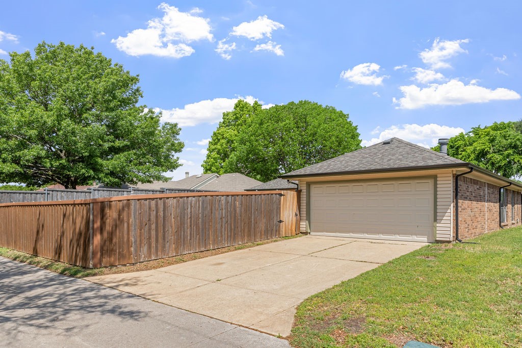 1304 Petunia Drive Allen TX 75002