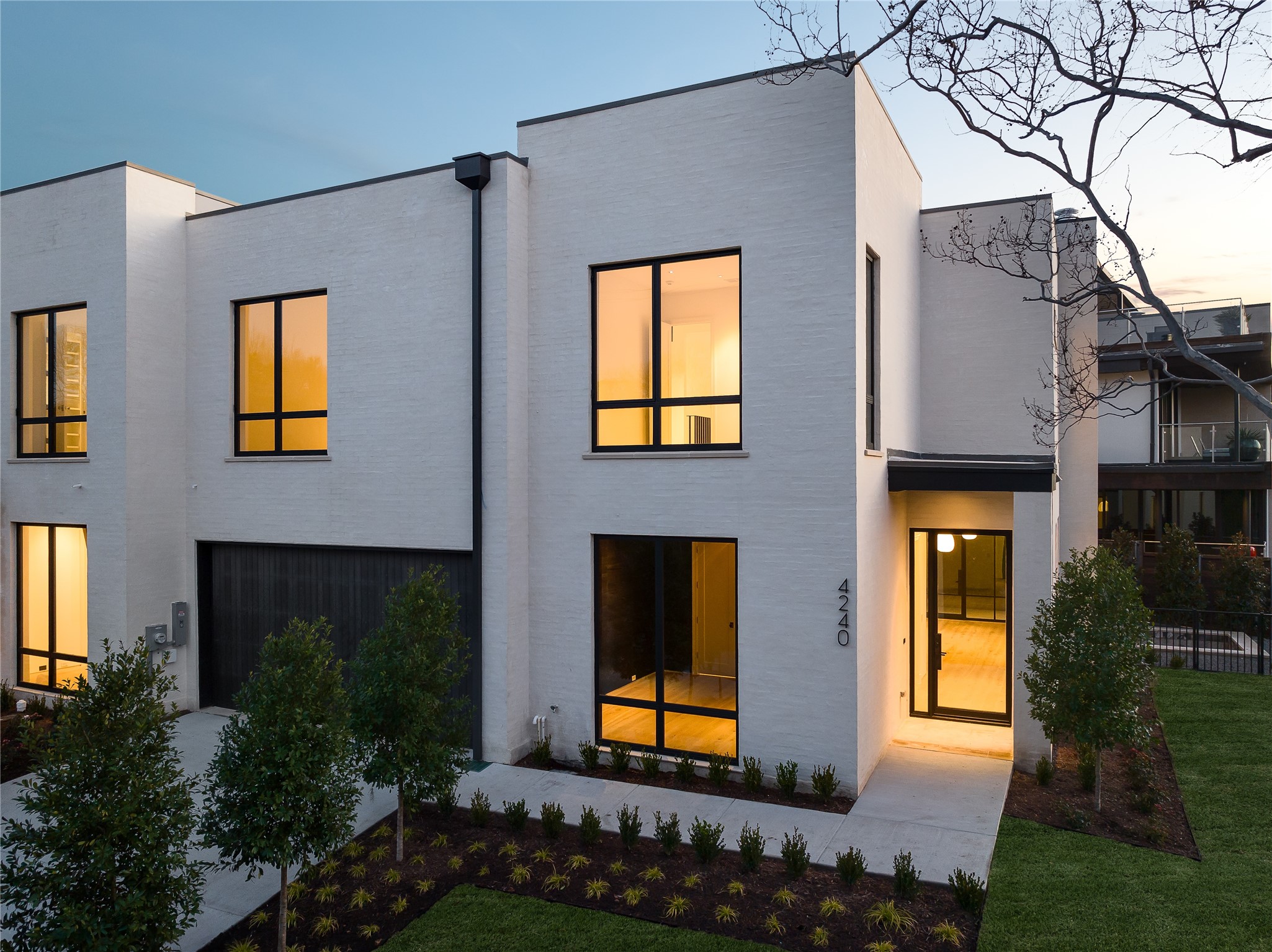 4240 Glenwood Avenue Dallas TX 75205