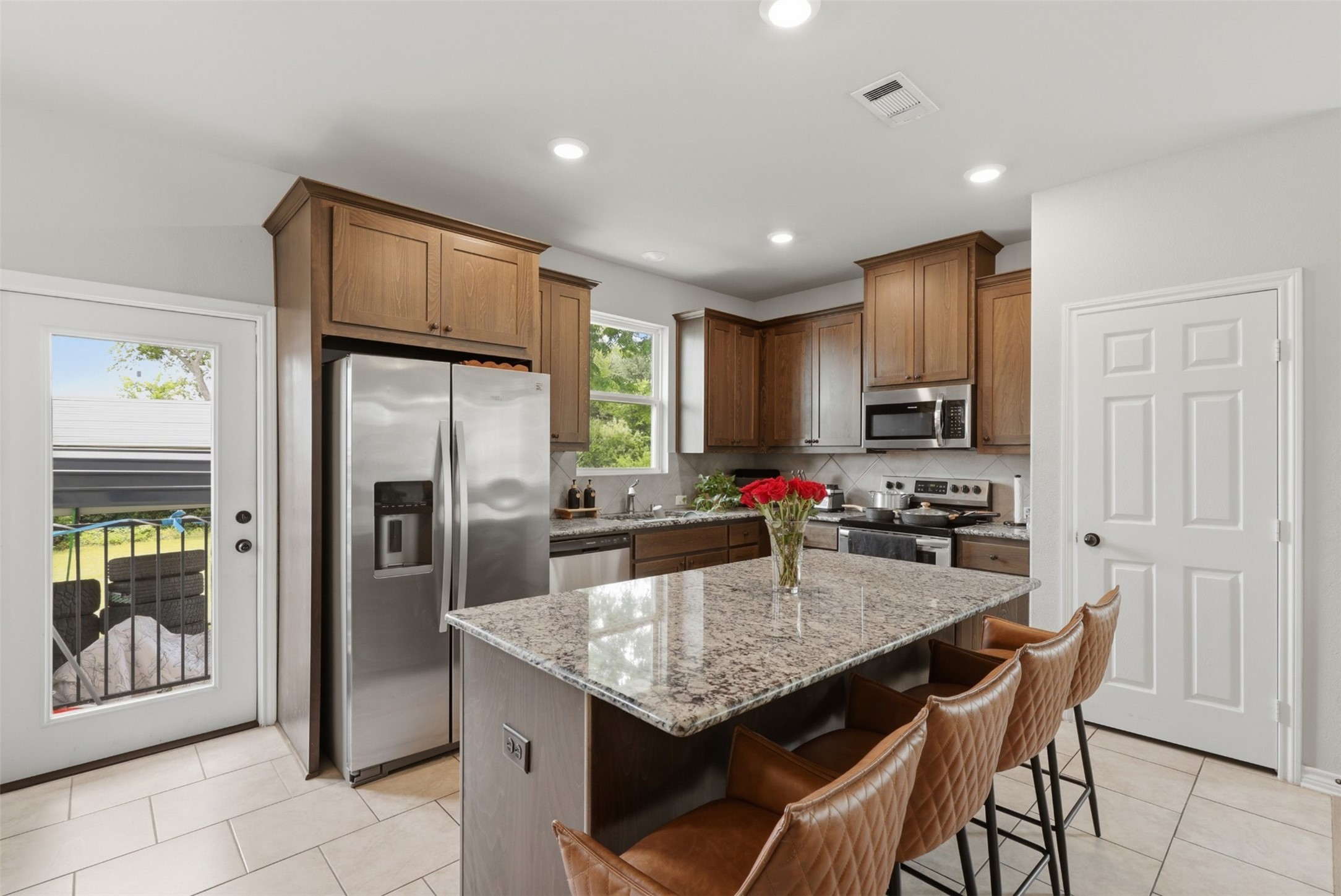 1409 Denton Drive Carrollton TX 75006