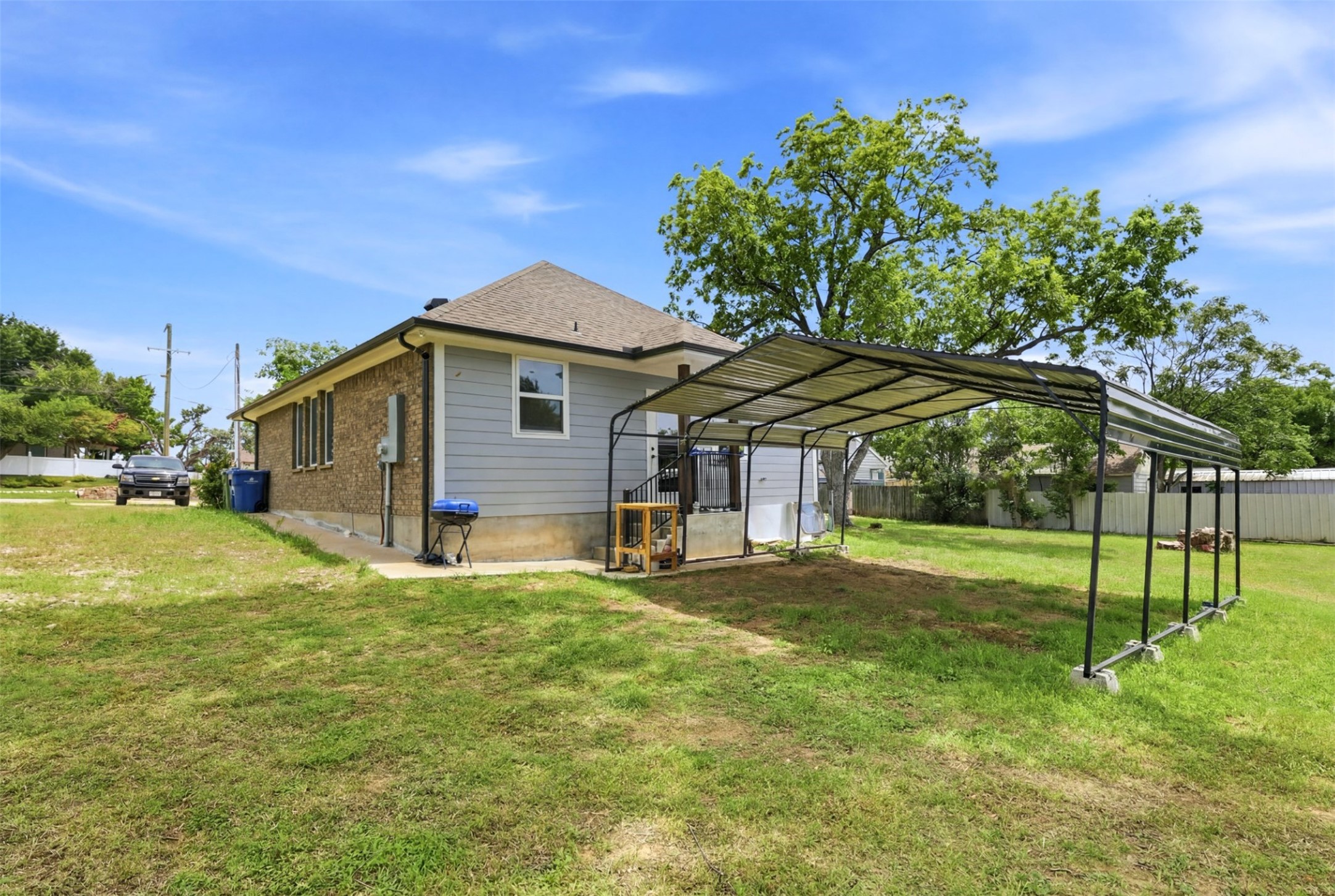 1409 Denton Drive Carrollton TX 75006