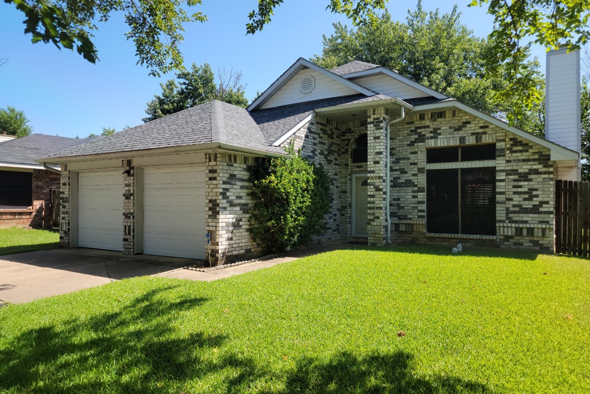 6301 Fairlane Drive Arlington TX 76001