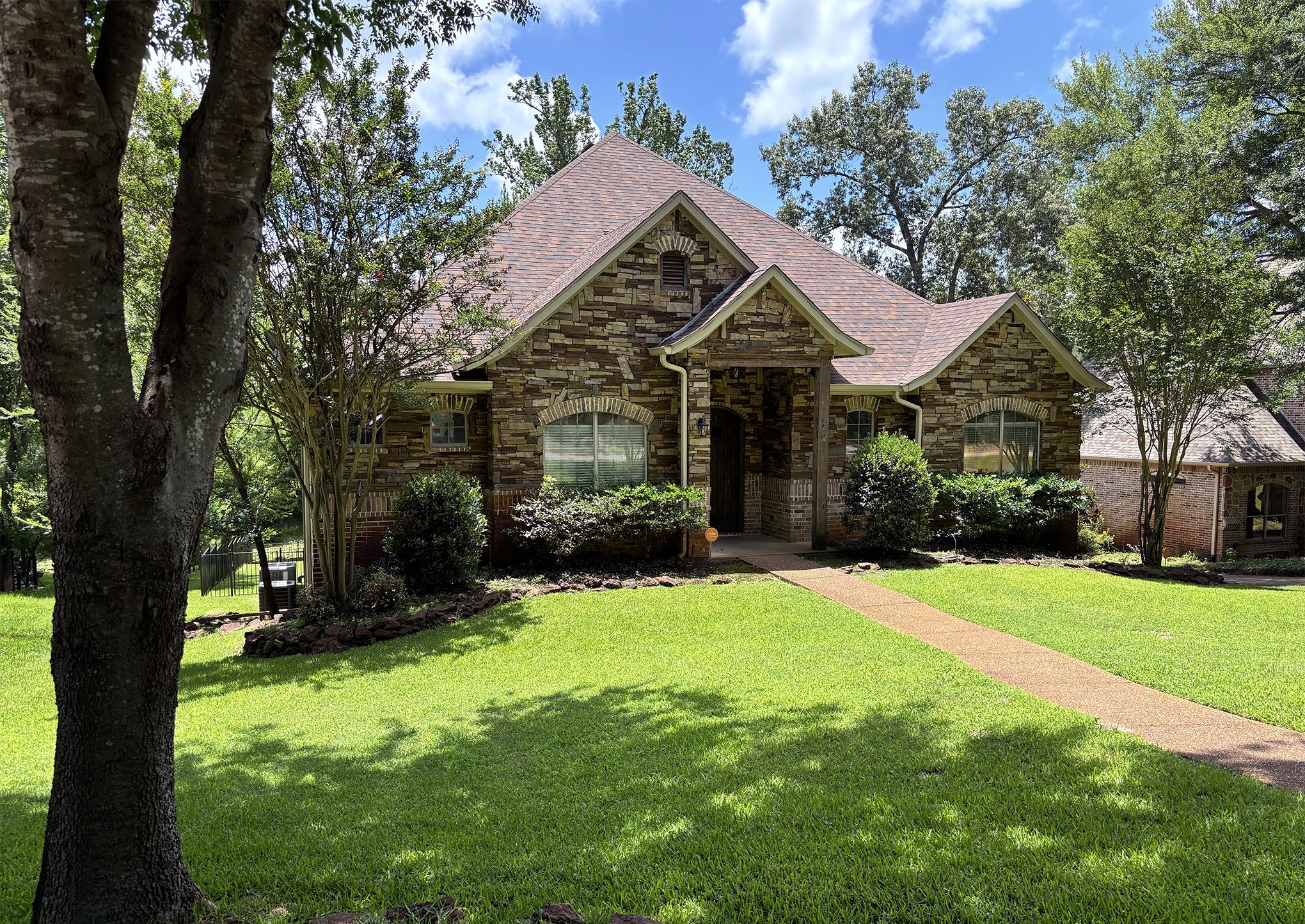 5200 Bayshore Drive Athens TX 75752