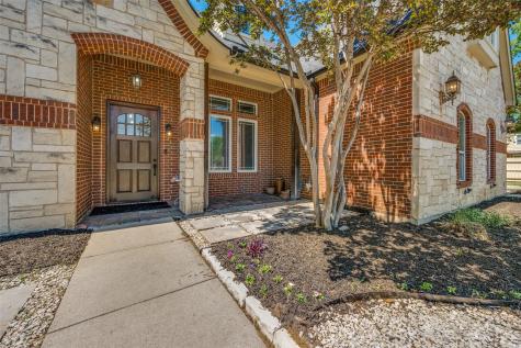 8624 Timber Drive North Richland Hills TX 76182
