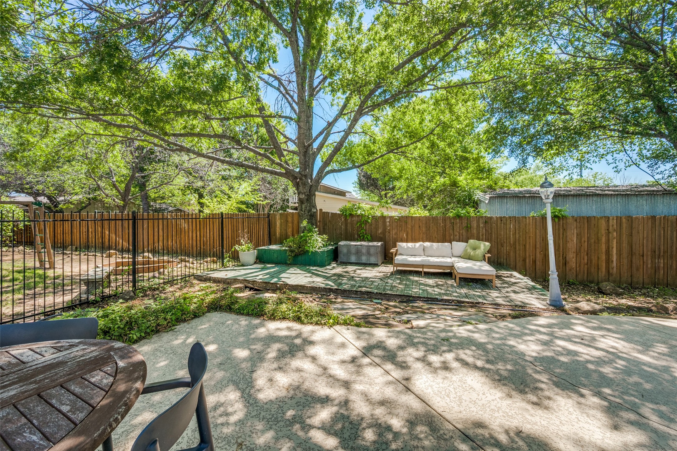 8624 Timber Drive North Richland Hills TX 76182