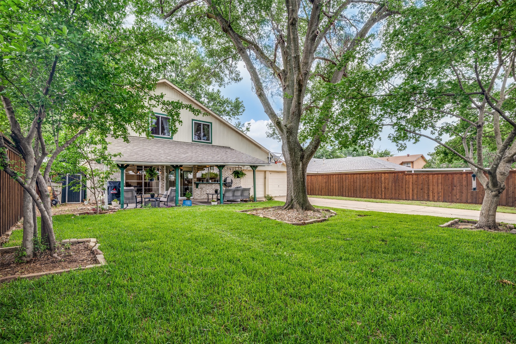 5225 Pensacola Drive Garland TX 75043