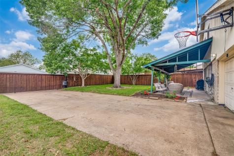 5225 Pensacola Drive Garland TX 75043