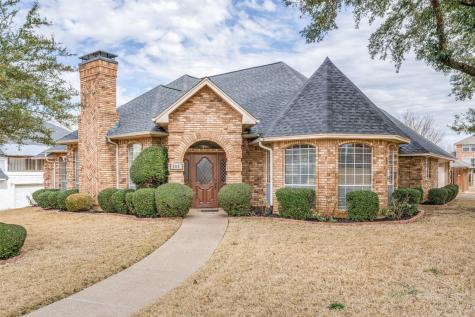 4505 Long Island Lane Arlington TX 76017