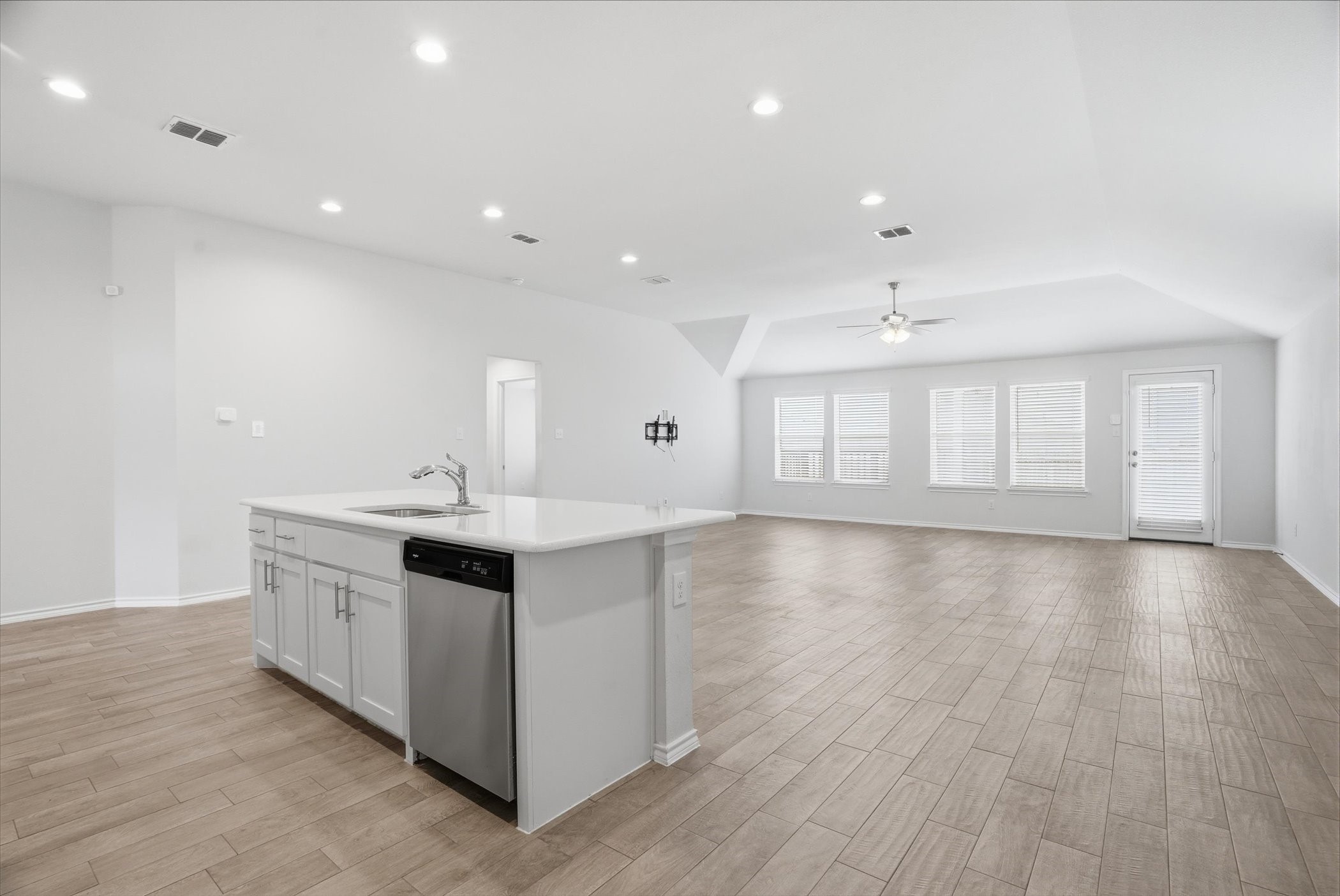 428 Edgewick Lane Fort Worth TX 76036
