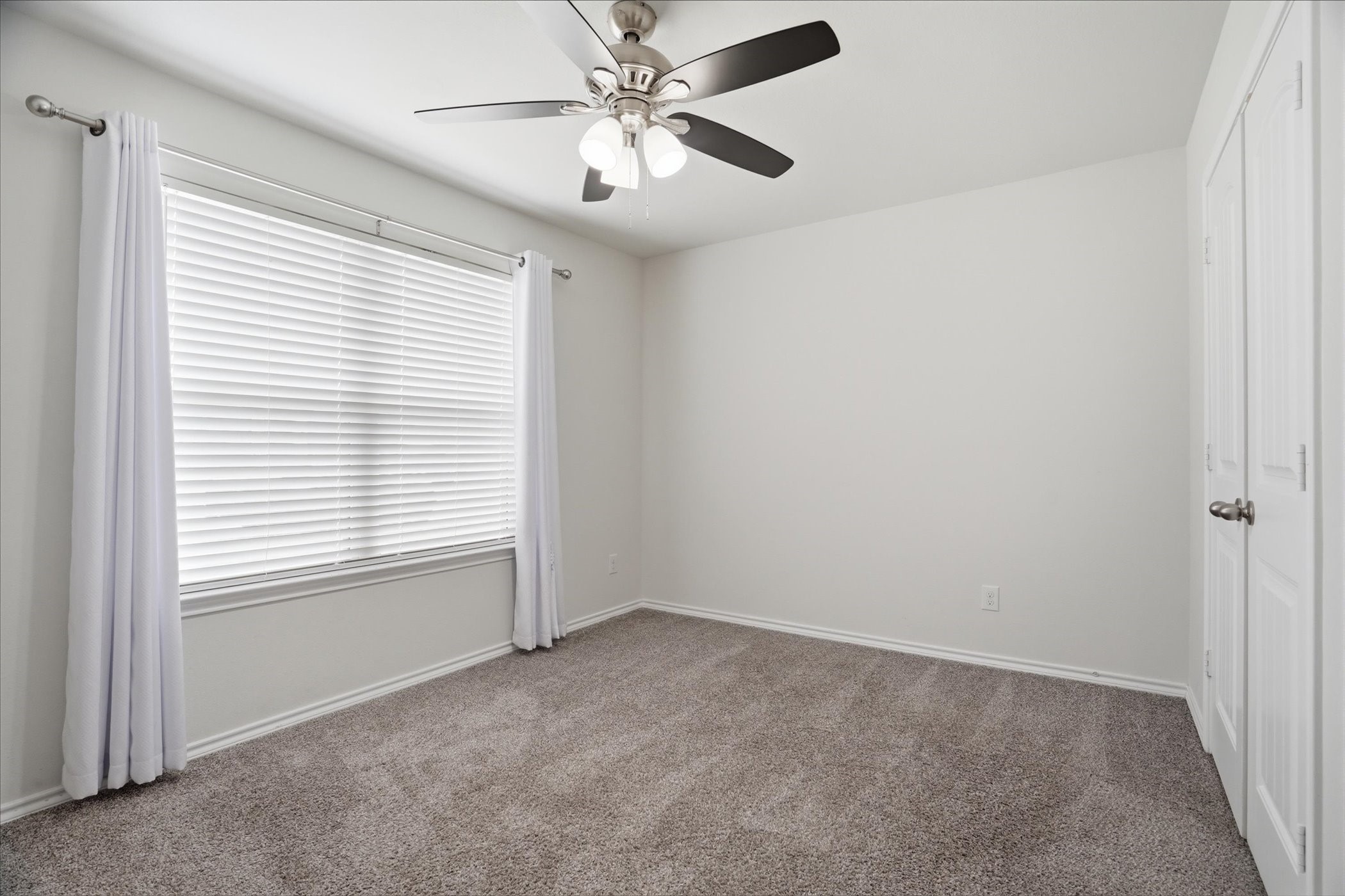 428 Edgewick Lane Fort Worth TX 76036