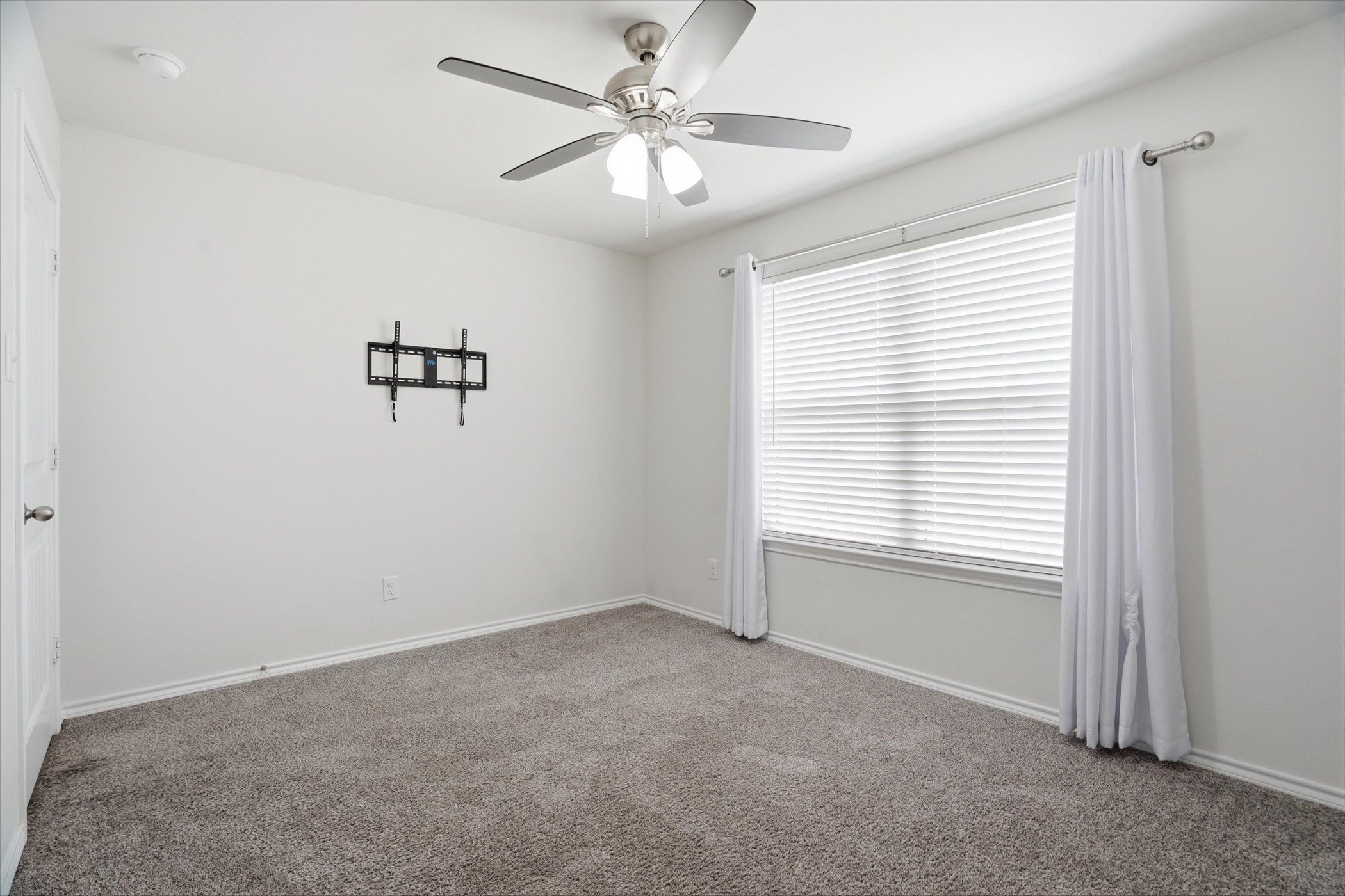 428 Edgewick Lane Fort Worth TX 76036