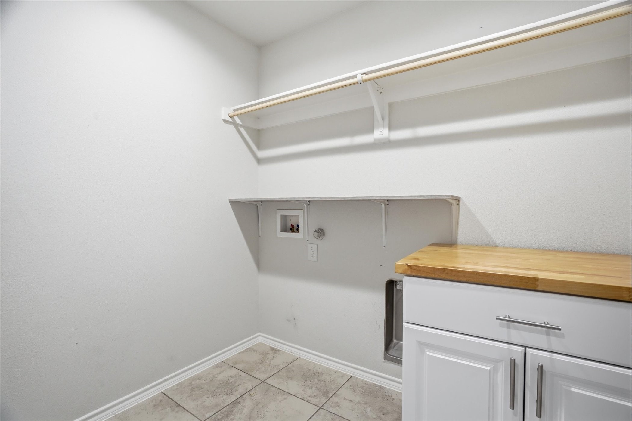 428 Edgewick Lane Fort Worth TX 76036