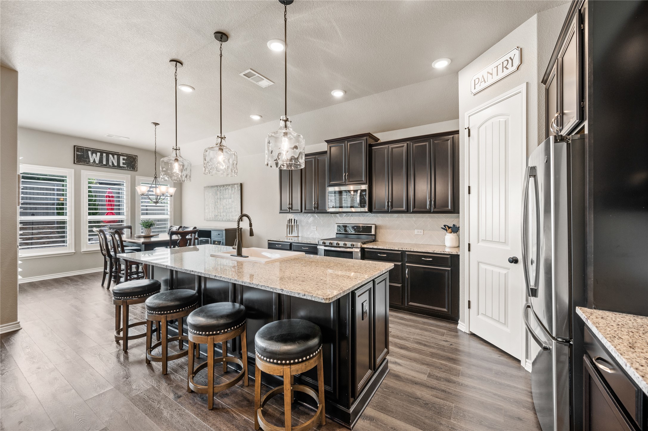 805 Overland Court Northlake TX 76247