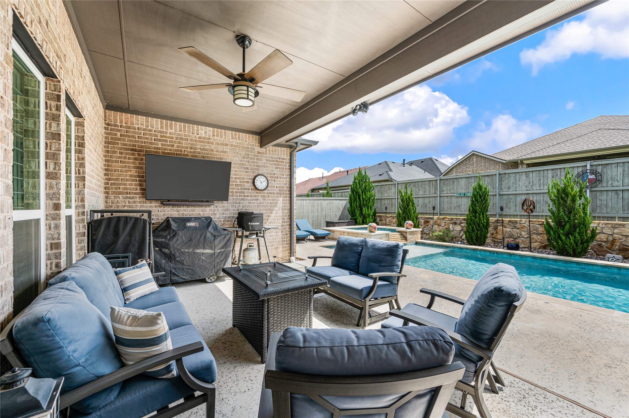 805 Overland Court Northlake TX 76247