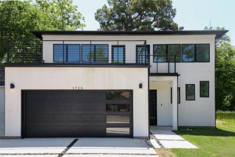 1728 Stoneman Street Dallas TX 75215