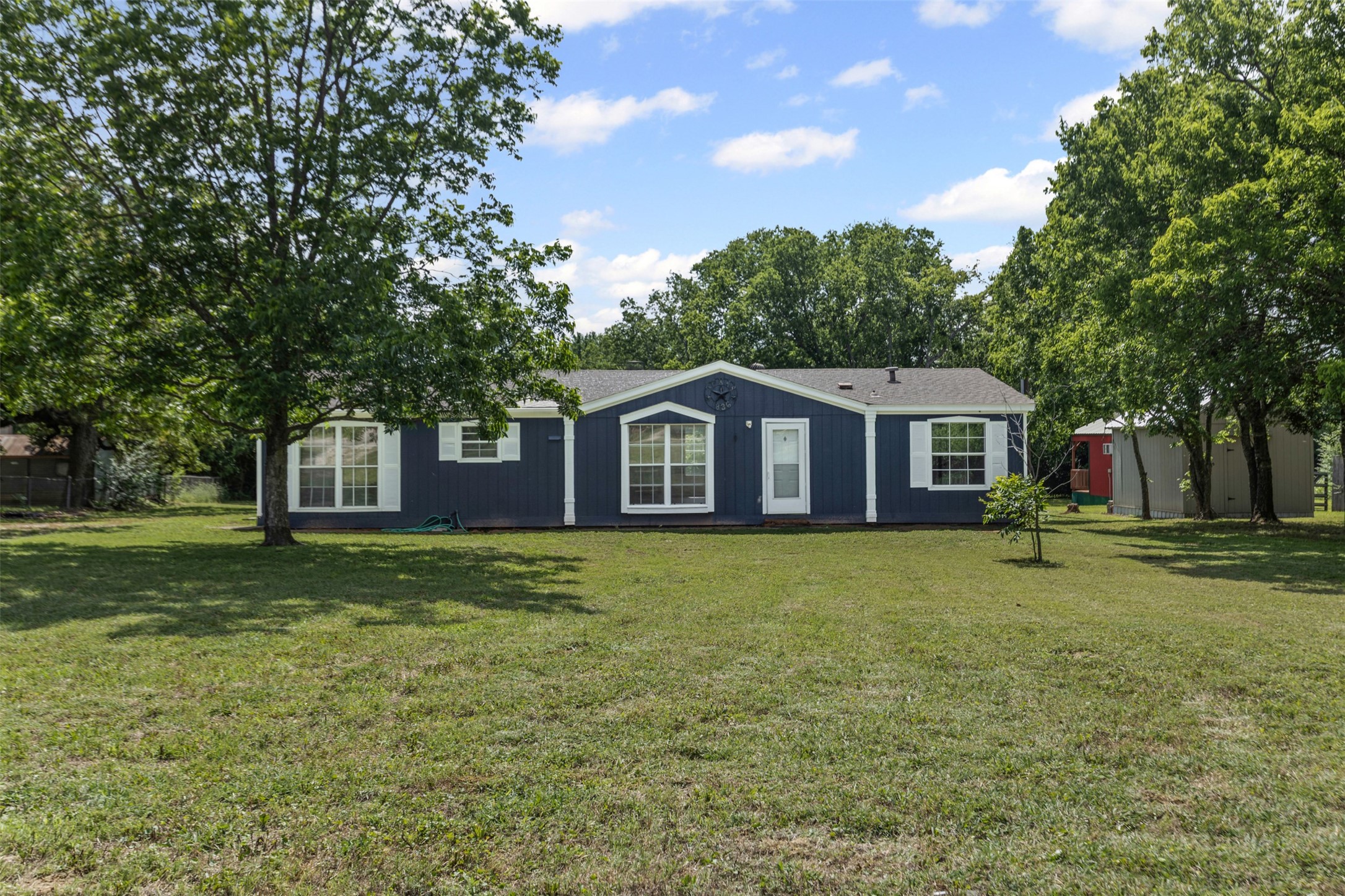 345 N Barron Road Covington TX 76636