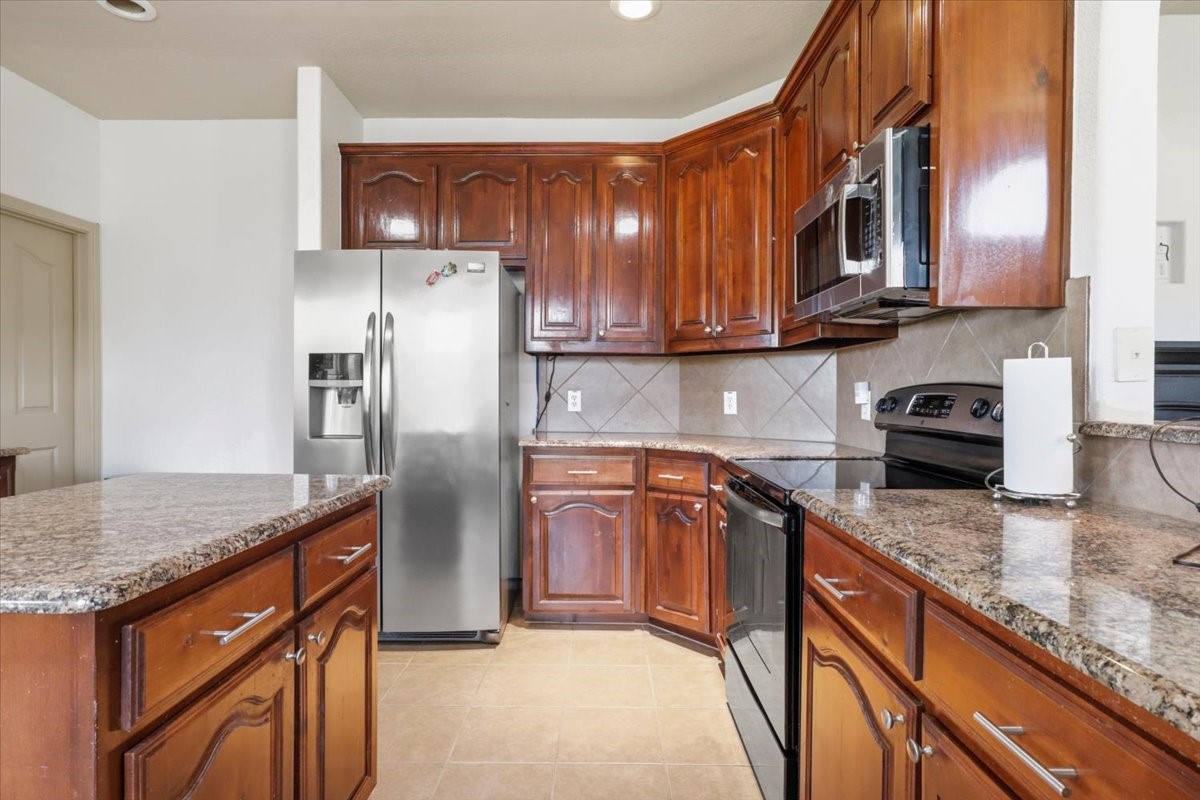 714 Bayou Drive Glenn Heights TX 75154
