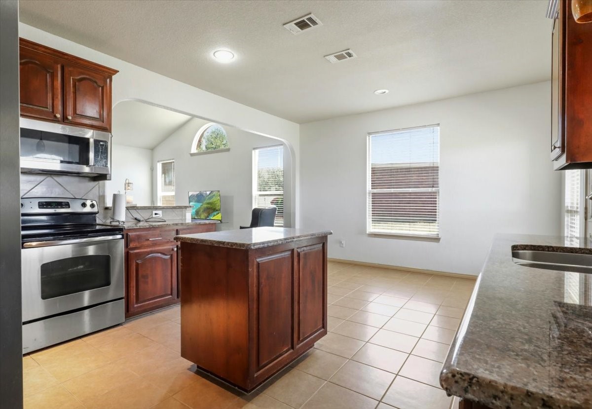 714 Bayou Drive Glenn Heights TX 75154
