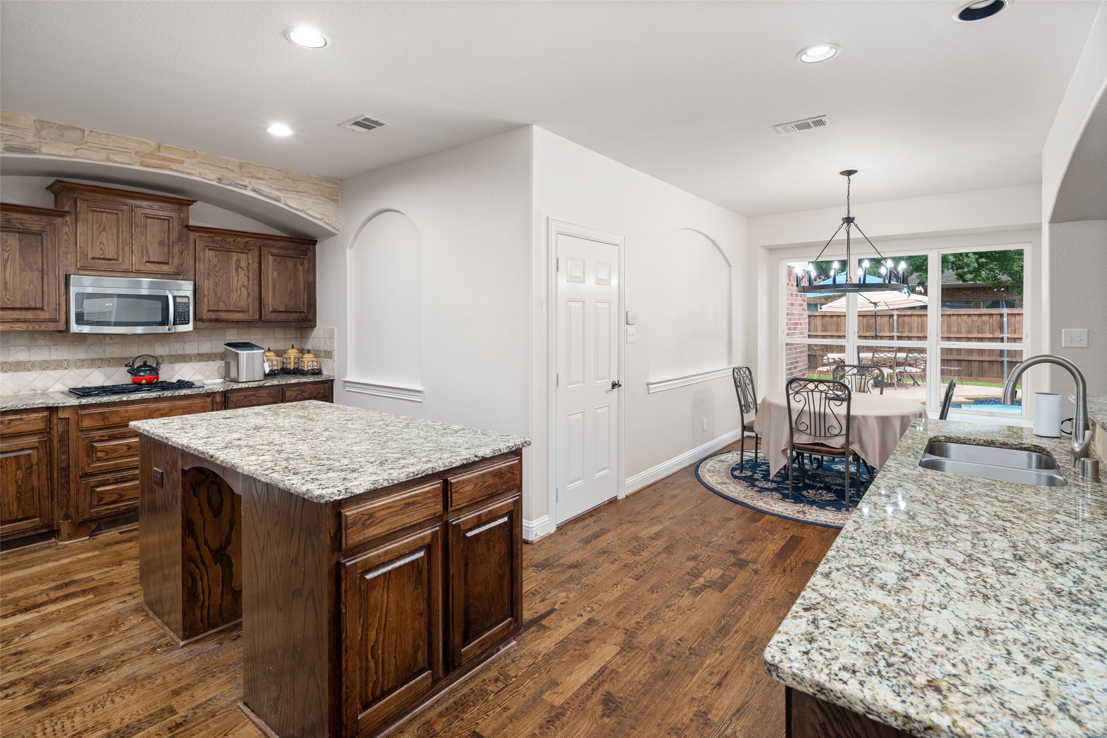 1737 Mapleleaf Drive Wylie TX 75098