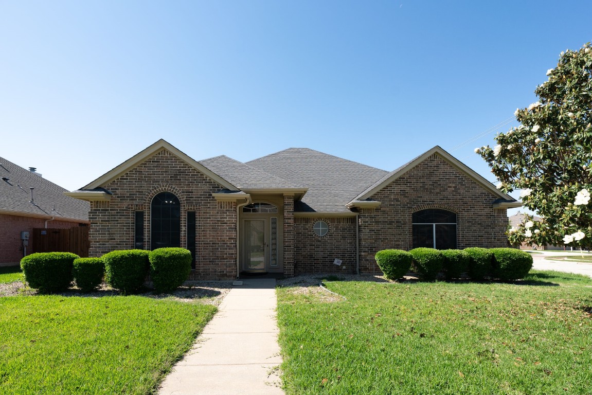 2600 Ellison Court Bedford TX 76021