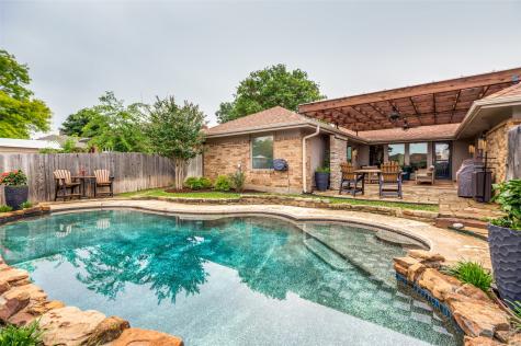 2201 Carmel Drive Carrollton TX 75006