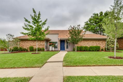 2201 Carmel Drive Carrollton TX 75006