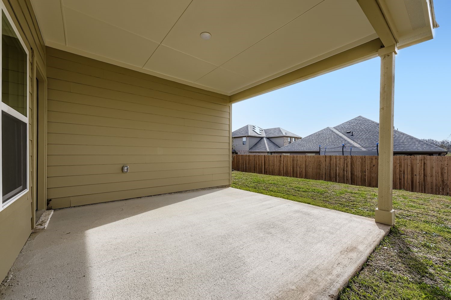 1052 Miraverde Trail Crowley TX 76036