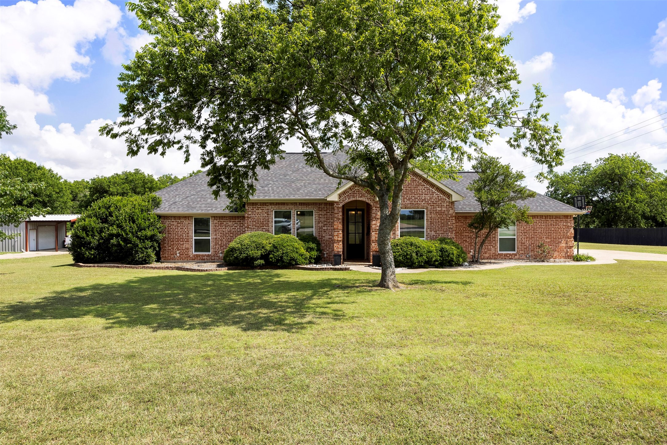 2831 Skinner Road Midlothian TX 76065
