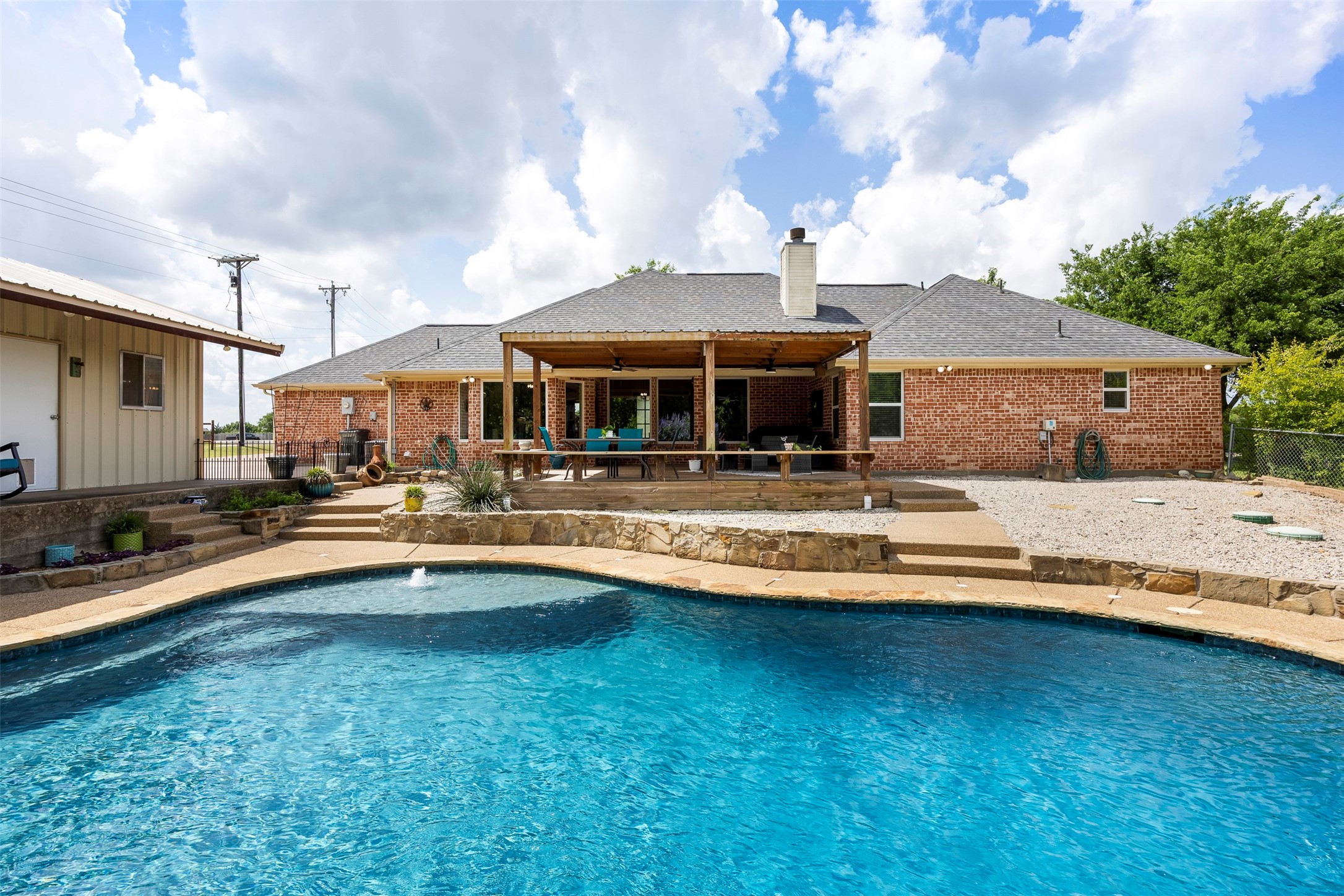 2831 Skinner Road Midlothian TX 76065
