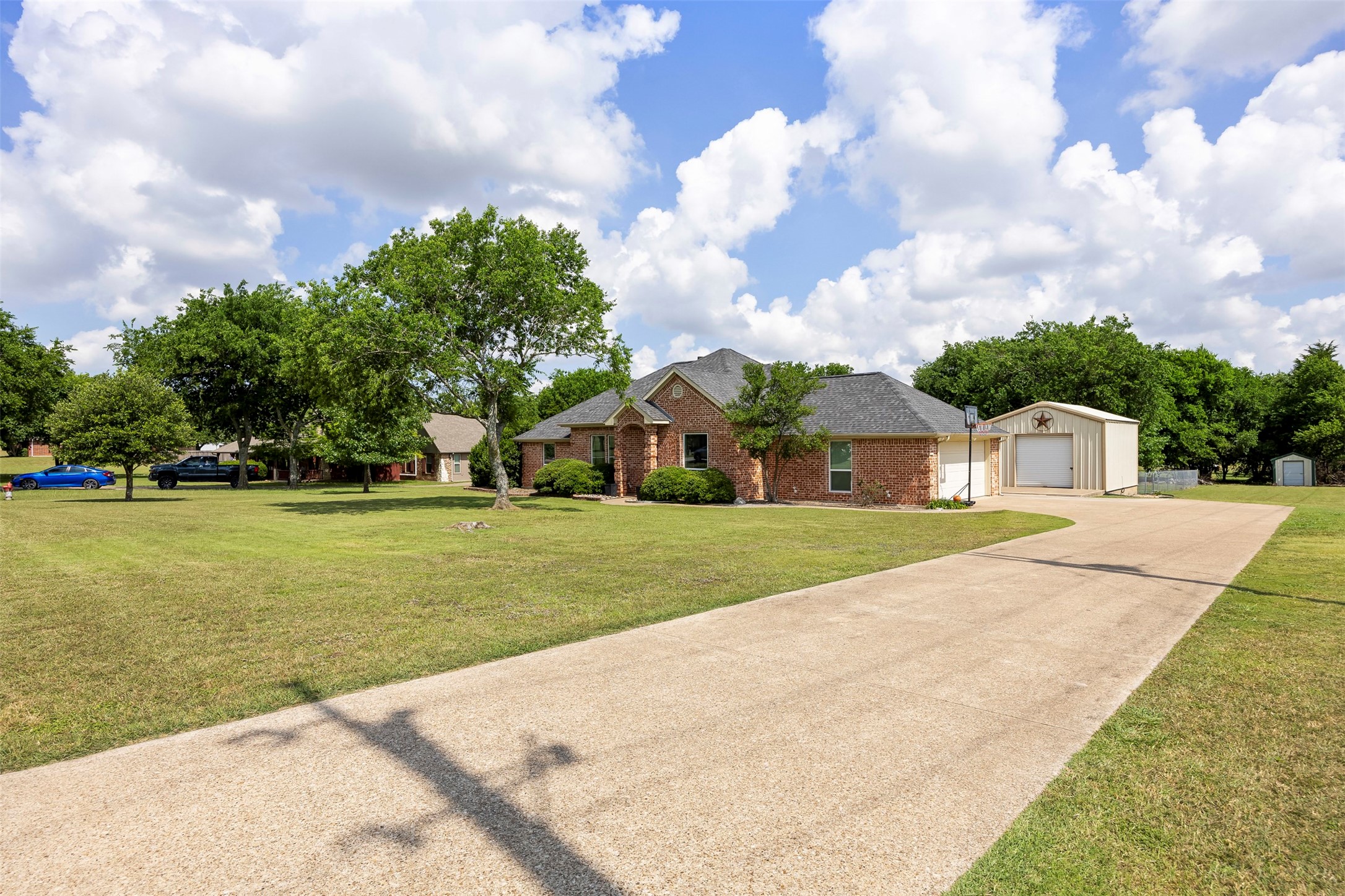 2831 Skinner Road Midlothian TX 76065