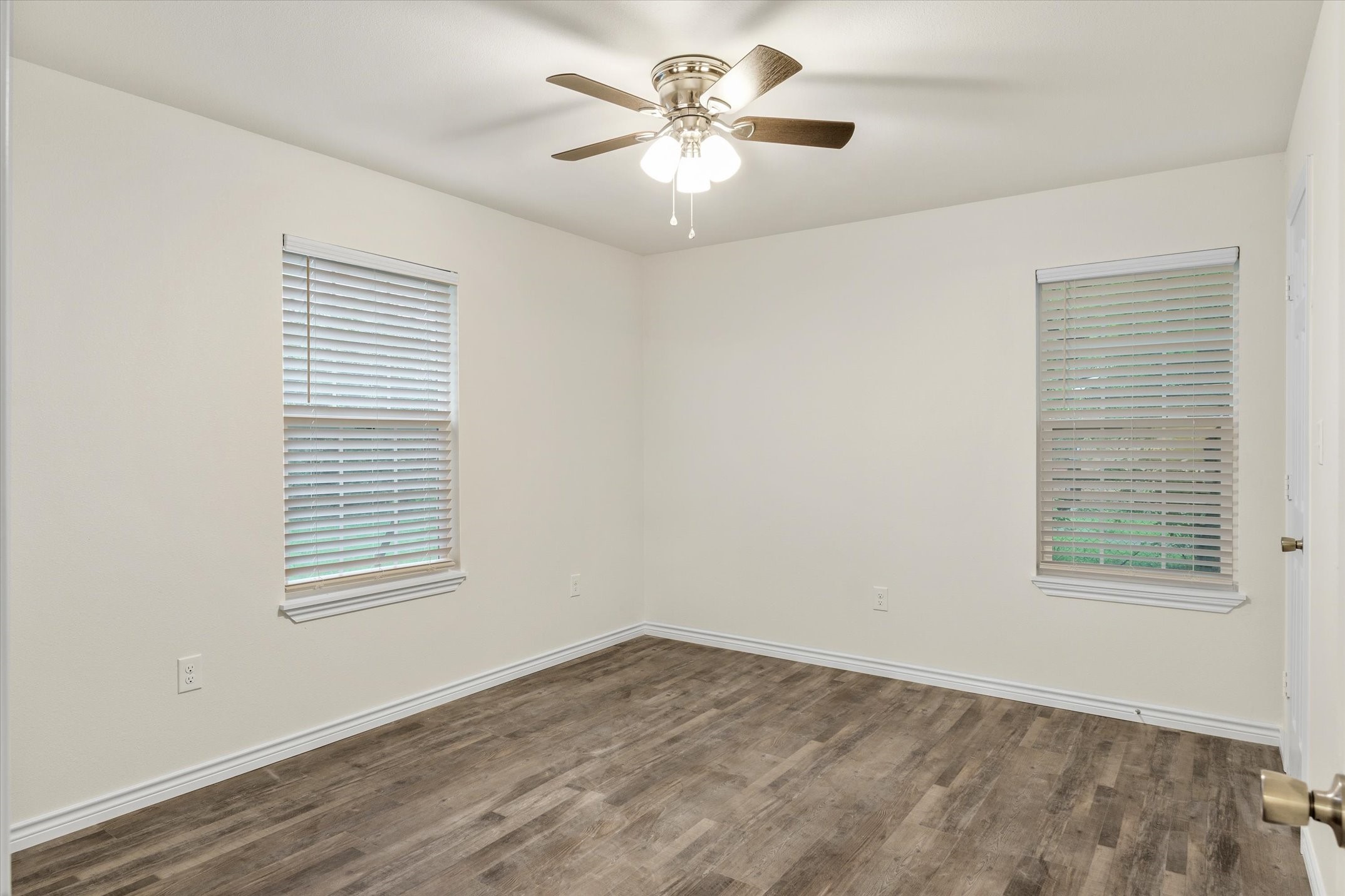 1015 W Park Drive Wills Point TX 75169