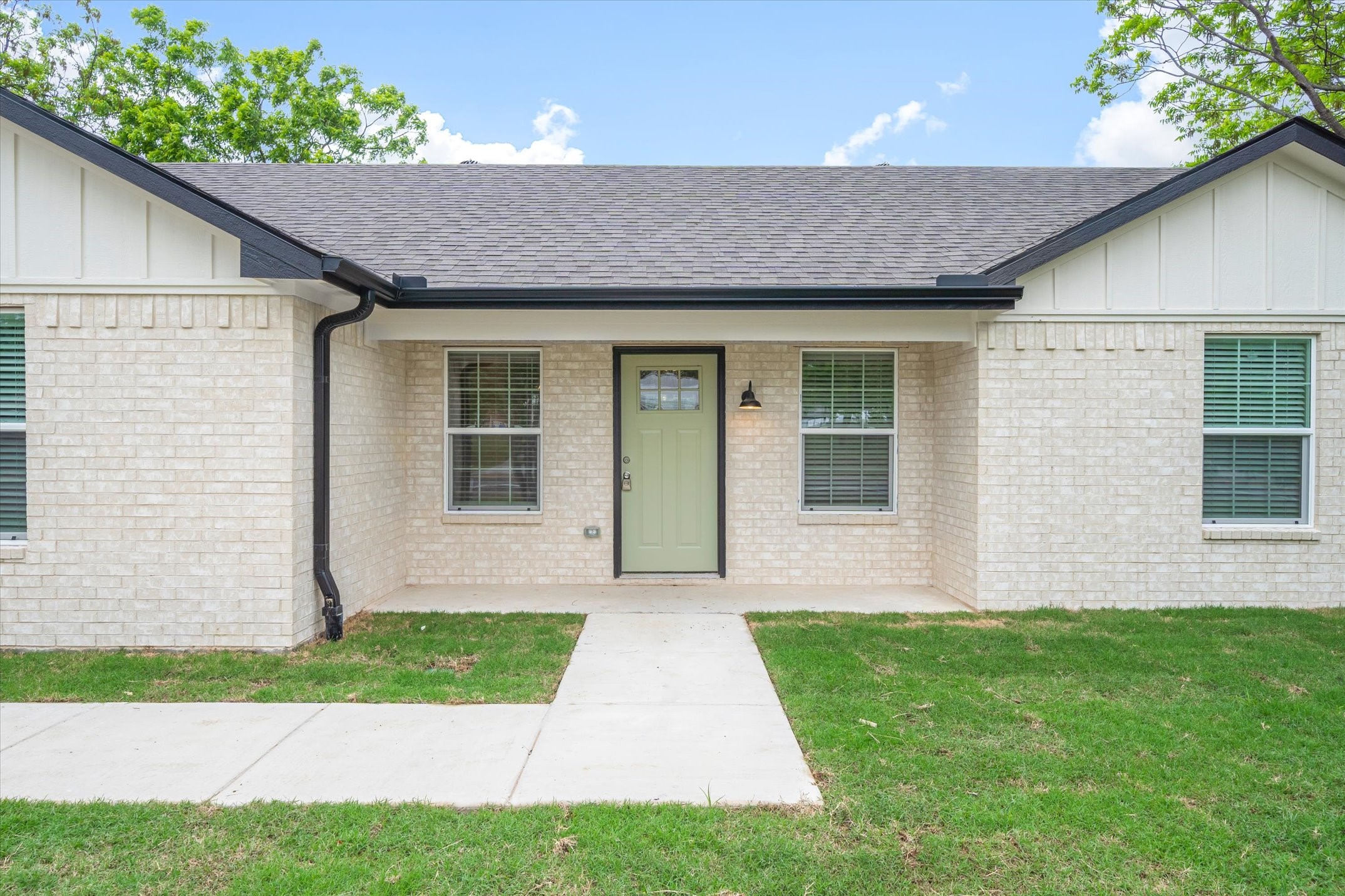 1015 W Park Drive Wills Point TX 75169