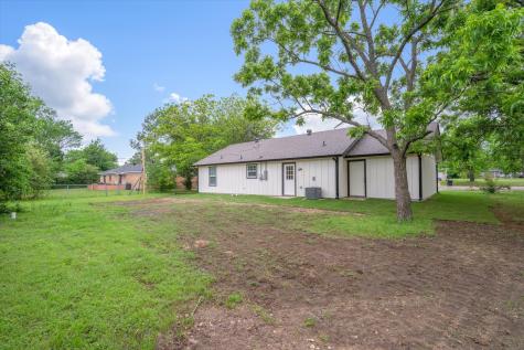 1015 W Park Drive Wills Point TX 75169
