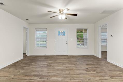 1015 W Park Drive Wills Point TX 75169