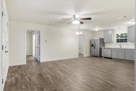 1015 W Park Drive Wills Point TX 75169