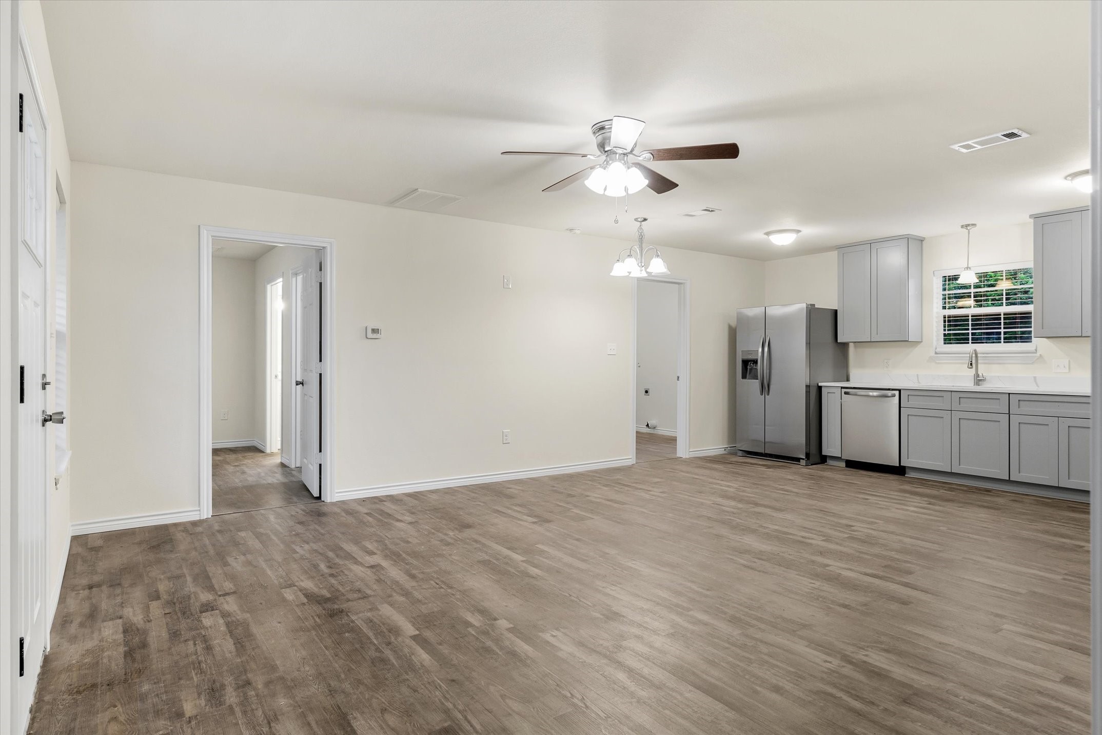 1015 W Park Drive Wills Point TX 75169